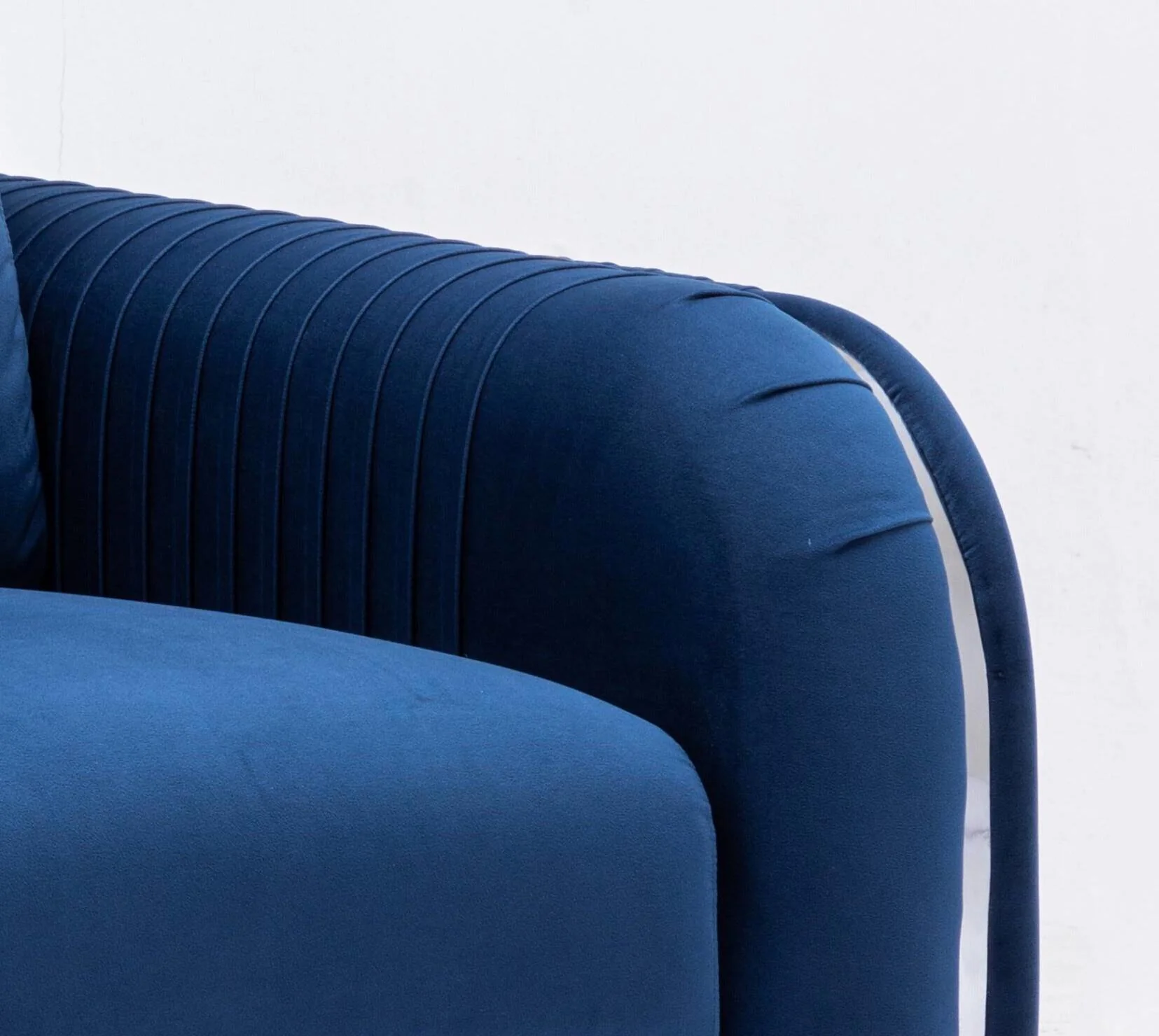 Wenona Sofa - Image 11