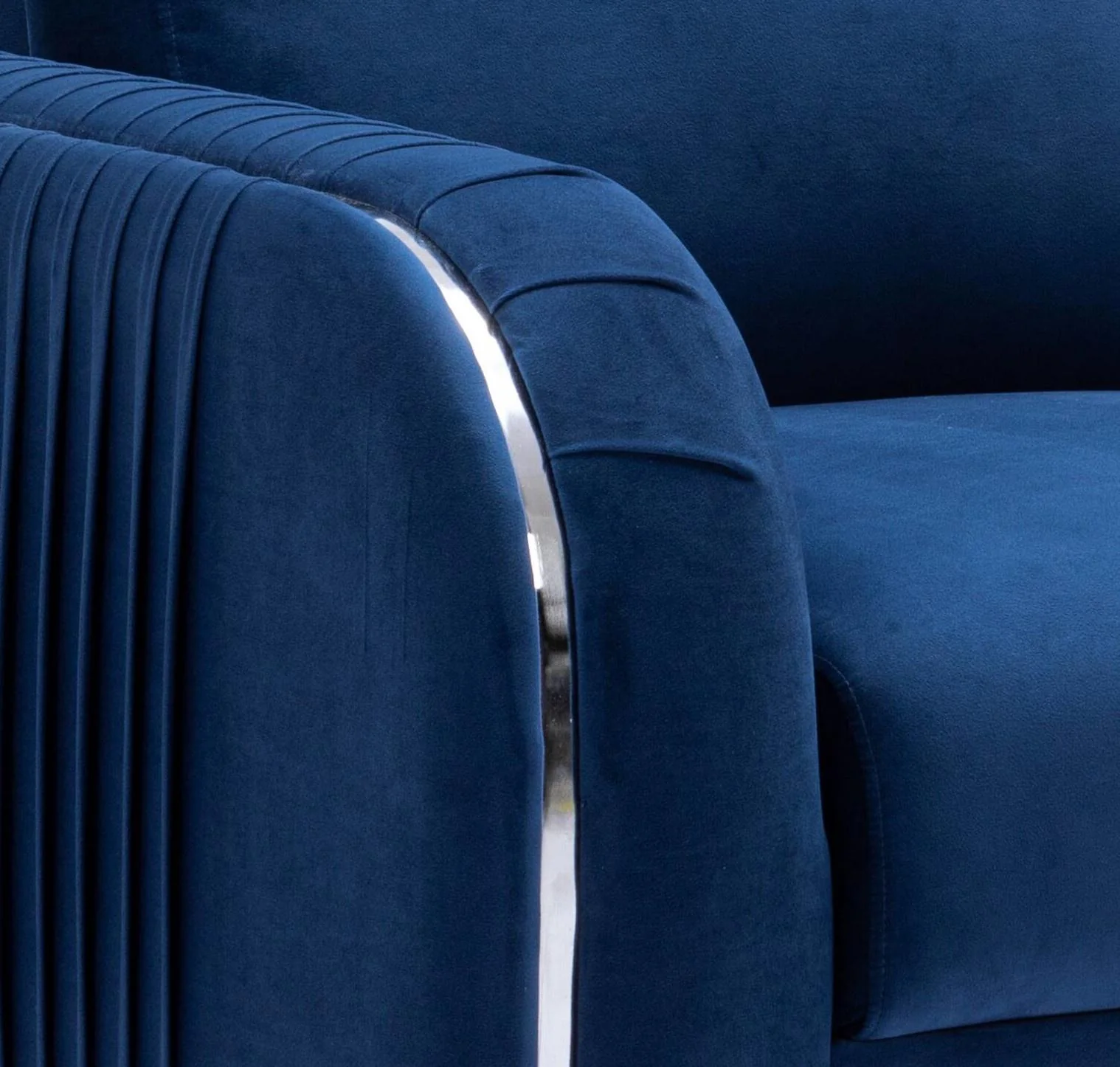 Wenona Sofa - Image 14