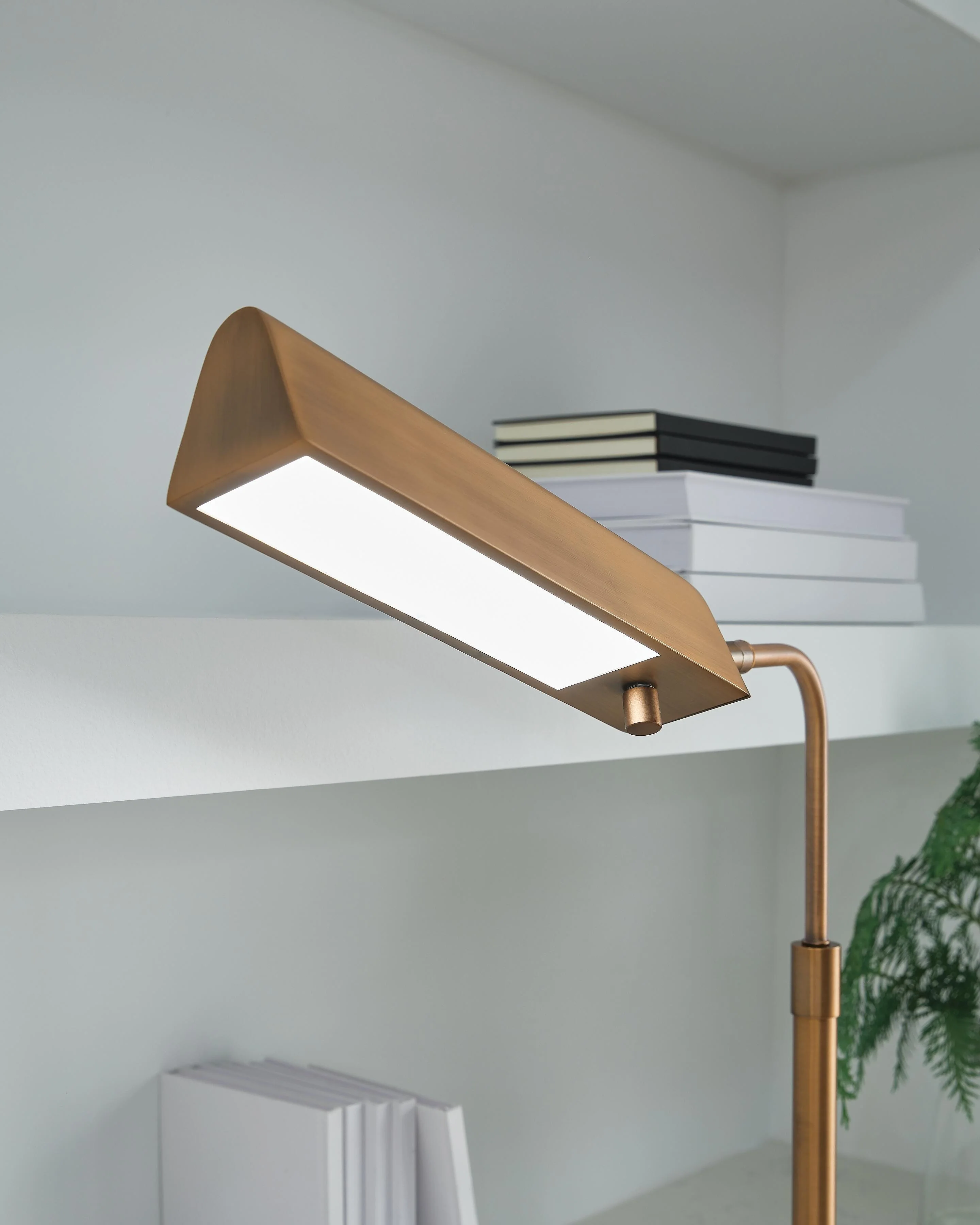 Yafe Desk Lamp - Image 7
